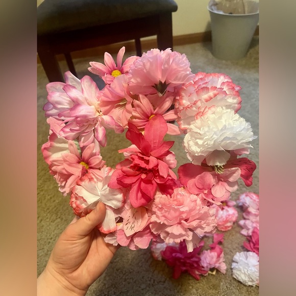 ΦΣΣ Phi Sigma Sigma Pink Flower Wooden Letters - Picture 2 of 3